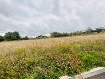 TERRAIN A VENDRE - YSSINGEAUX - 72000€