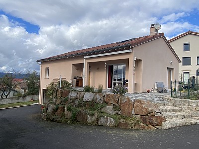 MAISON A LOUER - MONISTROL SUR LOIRE - 91 m2 - 1061€ charges comprises par mois