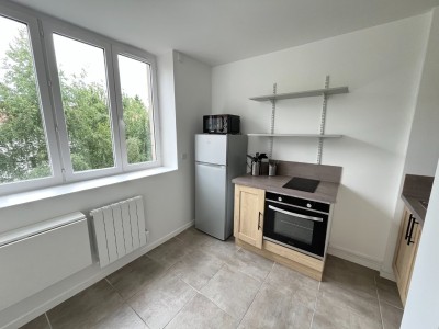 STUDIO A LOUER - ST ETIENNE FACULTE   CENTRE DEUX - 18.32 m2 - 420€ charges comprises par mois