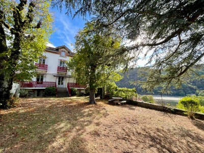 MAISON A VENDRE - ST PAUL EN CORNILLON - 269.02 m2 - 500 000 &euro;