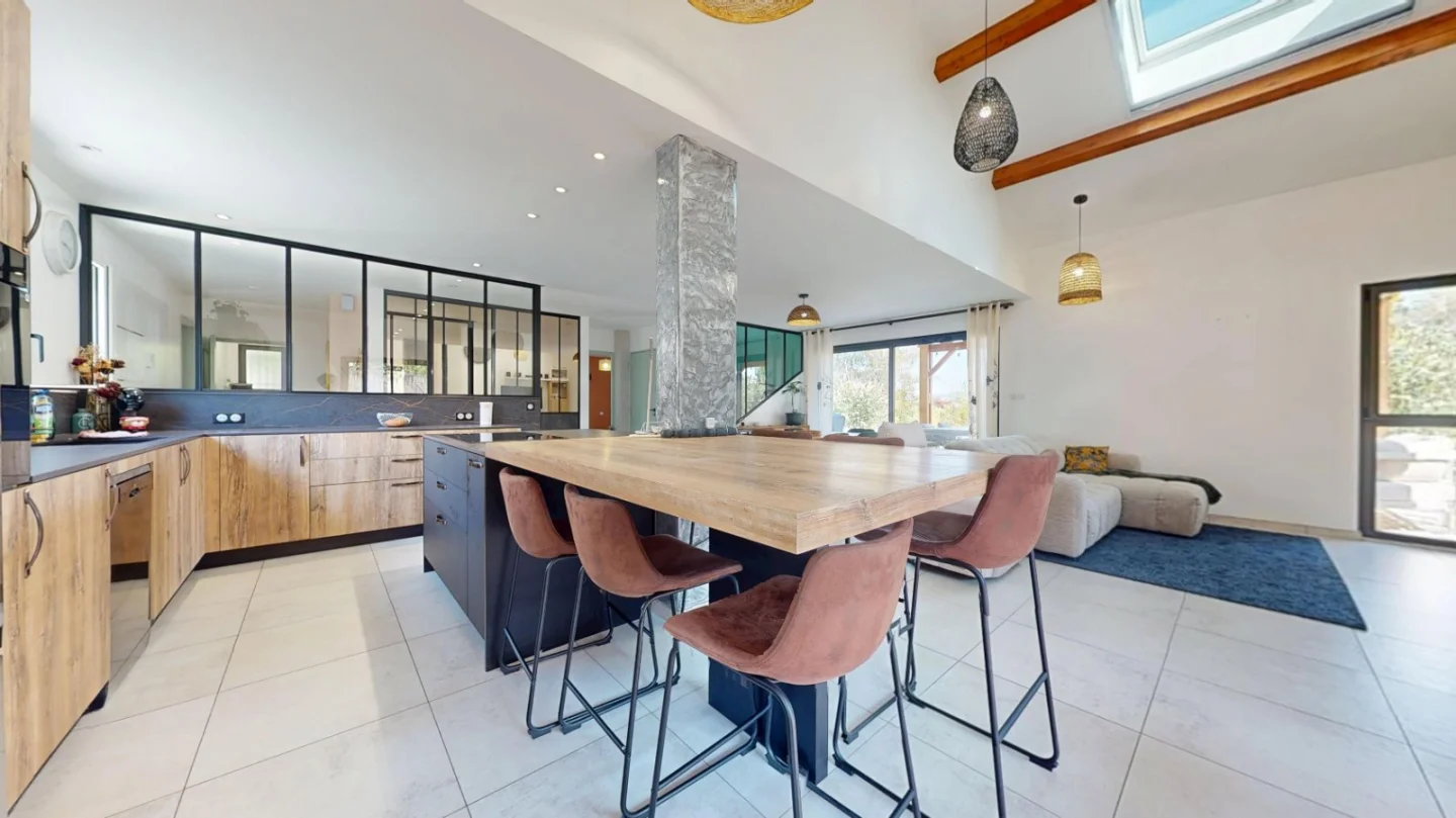 Maison 9 pièces 180 m² · à Beauzac · 180 m² · 447 000 €