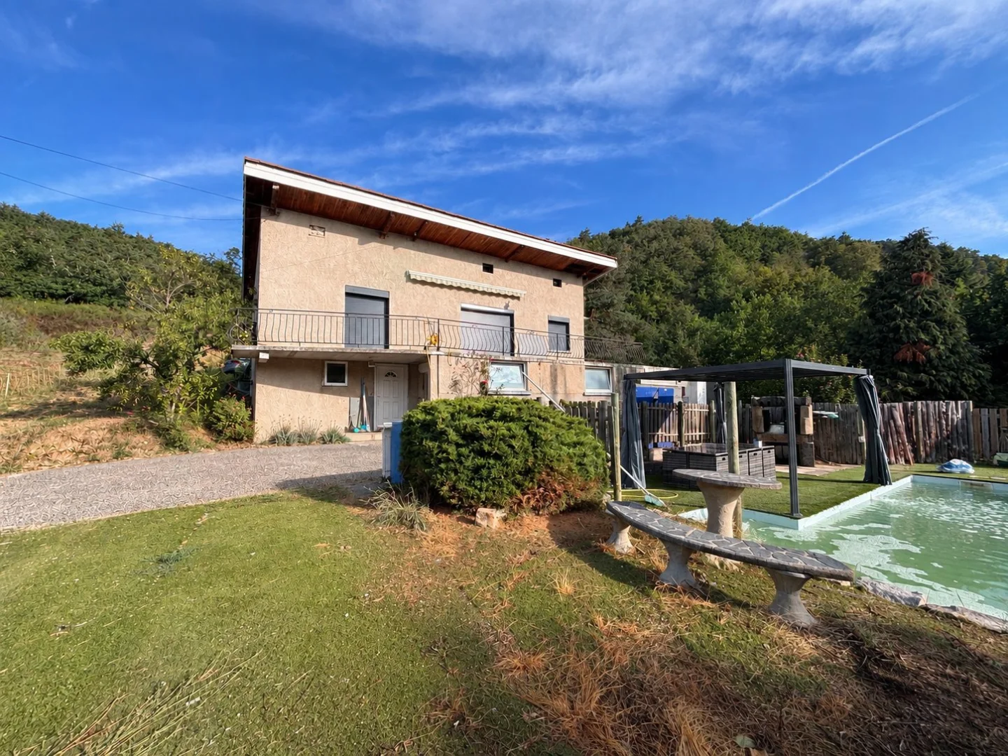 Maison 7 pièces 163 m² · à Beauzac · 163 m² · 127 000 €
